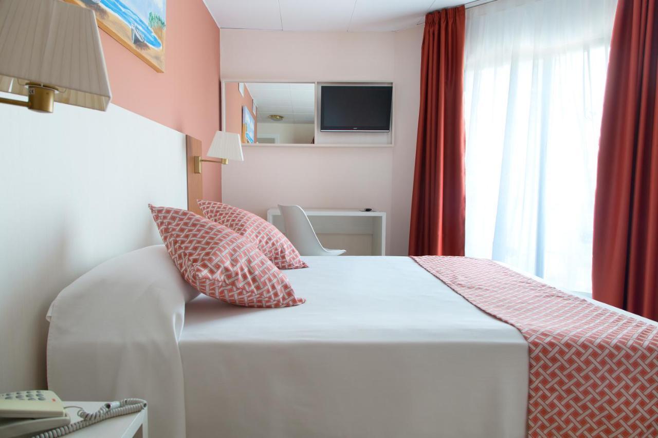 Ght Balmes, Hotel-Aparthotel&Splash Calella Exterior photo